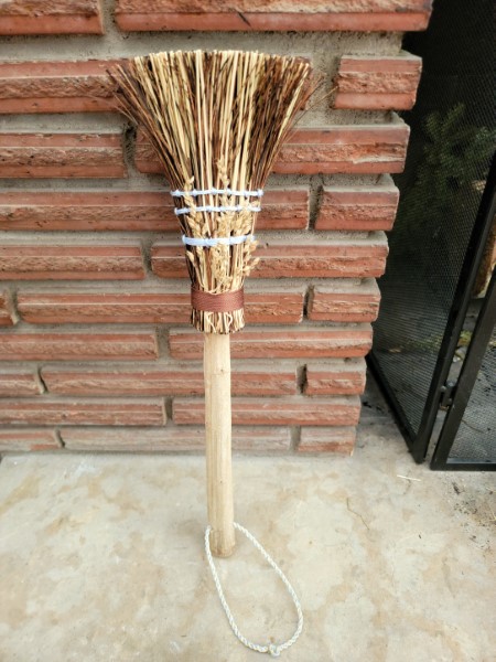 Hearth broom with natural fibers